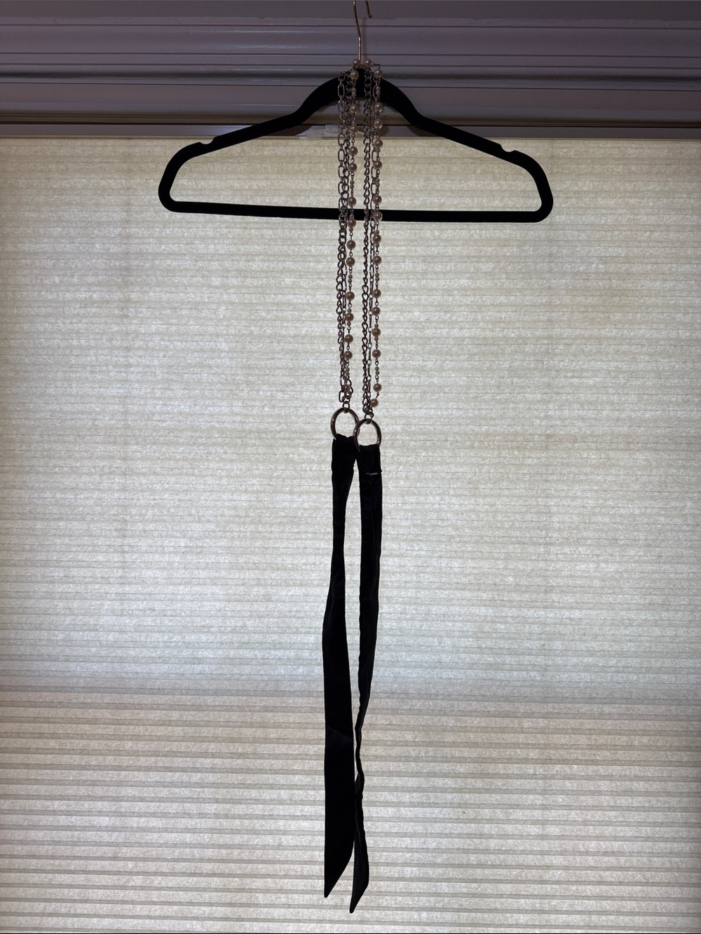 GAP Silver Chain Belt with Pearl colored balls and Black Ribbon Ties